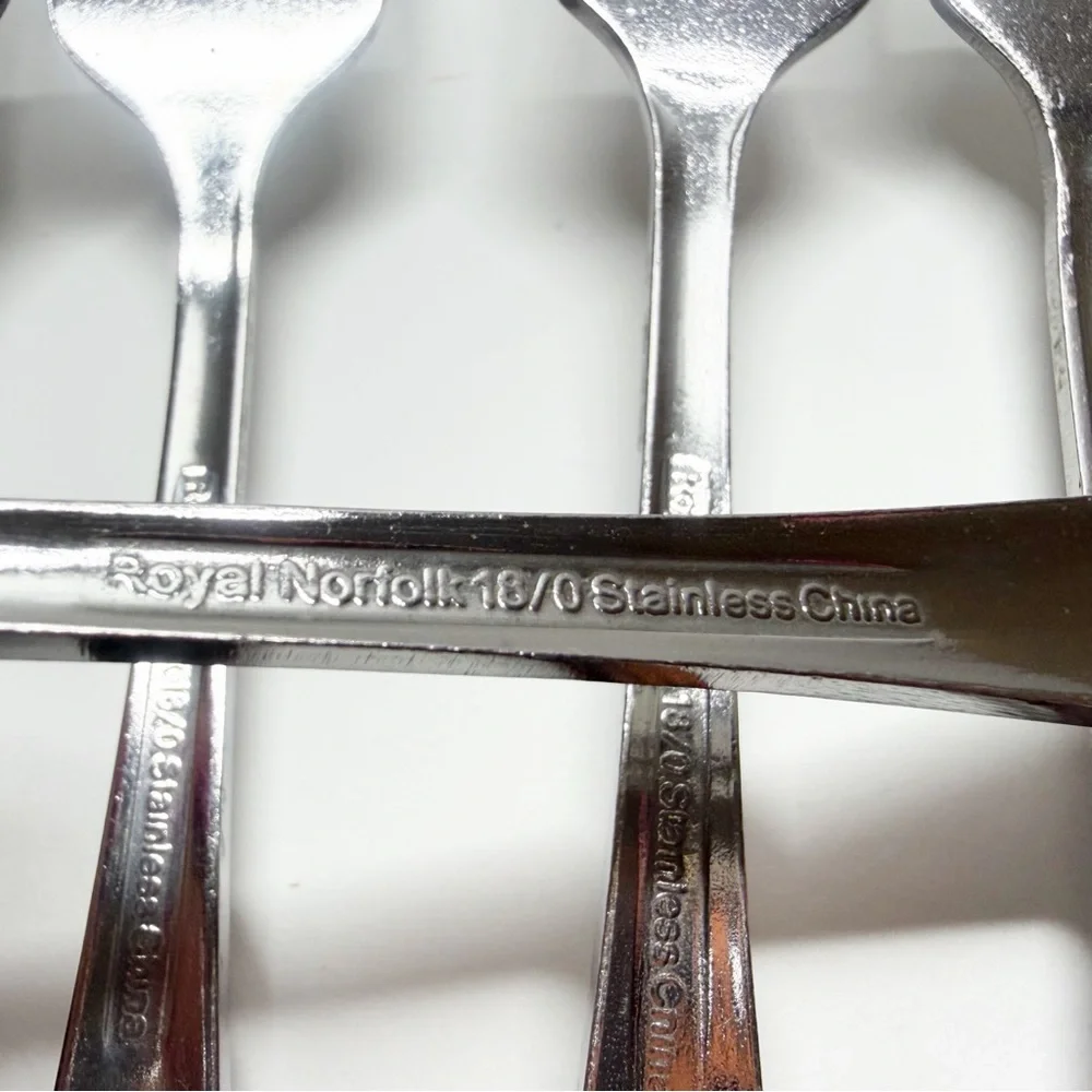 Royal Norfolk 18/0 Stainless Classic R5N1 Dinner Forks 5 Pc